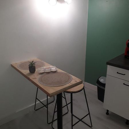 Joli Studio En Centre Ville Narbona Zewnętrze zdjęcie